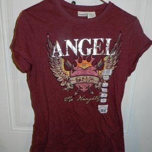 Angel heart Junior Suger plum Burgandy Printed tee 98% Angel 2% Naughty NWT/NEW